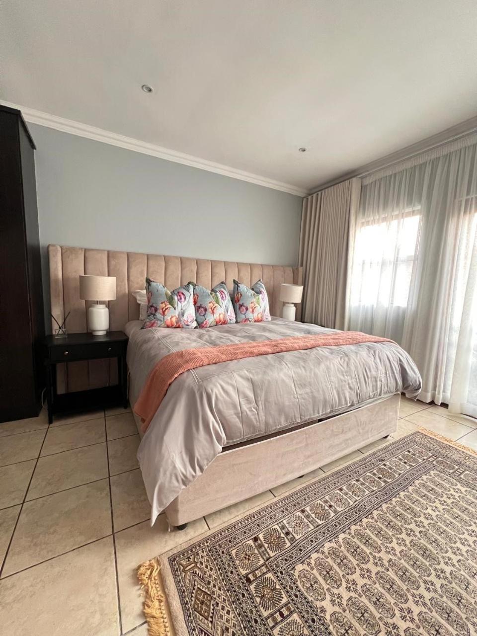 Apartment Bluestream